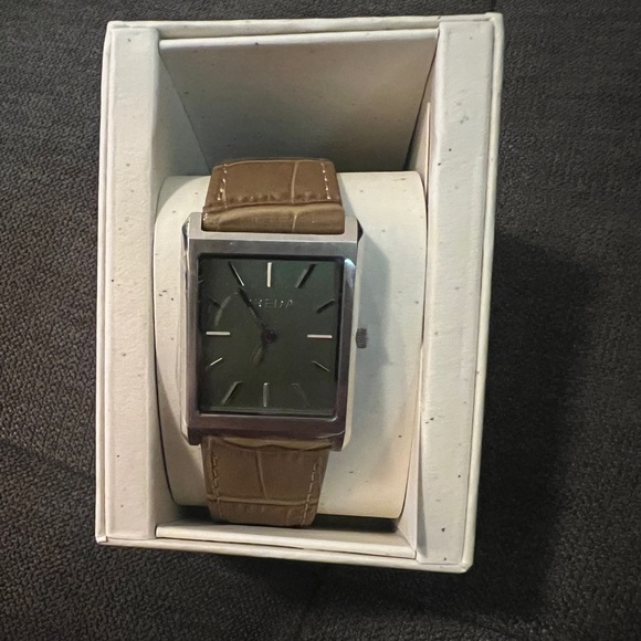 Breda Watch (Unisex) - Picture 1 of 4